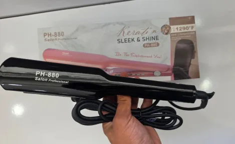 اتو مو فیلیپس مدل PH-880 سالنی حرفه‌ای